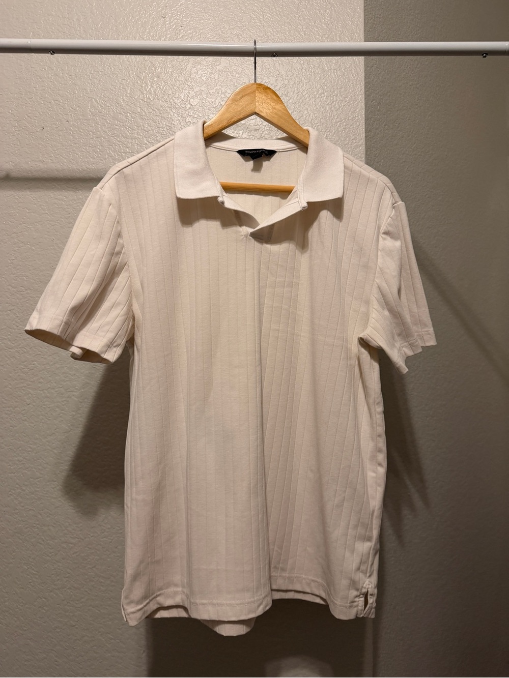 Men's off white Banana Republic Polo Shirt